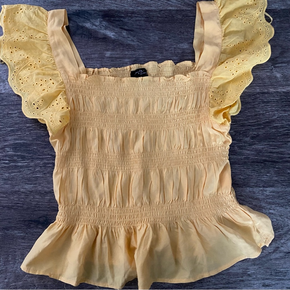 Women’s ruffle yellow top
